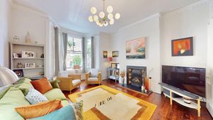 front rec- click for photo gallery